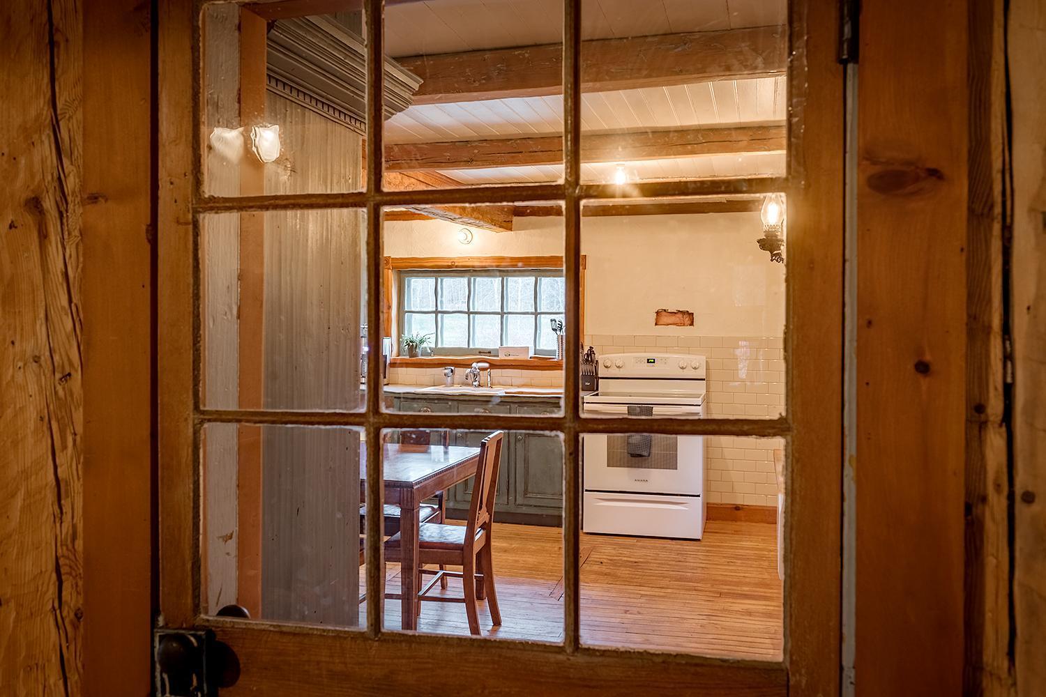 Ancestral Wooden Chalet - St-Gabriel De Brandon Mandeville Екстериор снимка